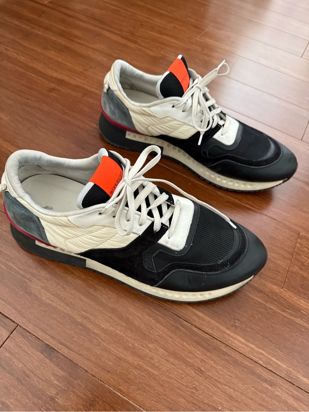 Givenchy Urban Street Runner Designer Sneakers Black White Red Size 11